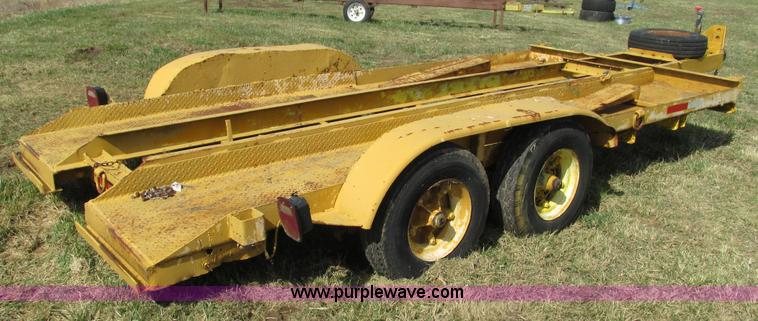 image for item I3075 1992 shop built trailer