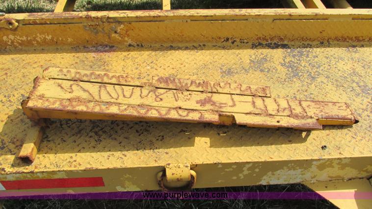 image for item I3075 1992 shop built trailer