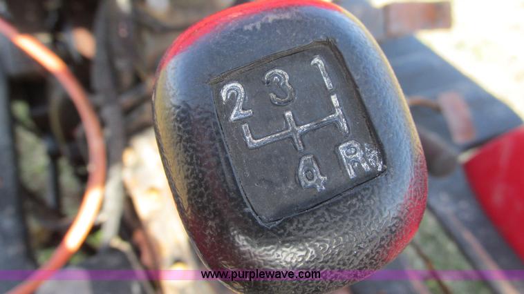 image for item I3081 1999 Jiangxi 274-1 MFWD tractor