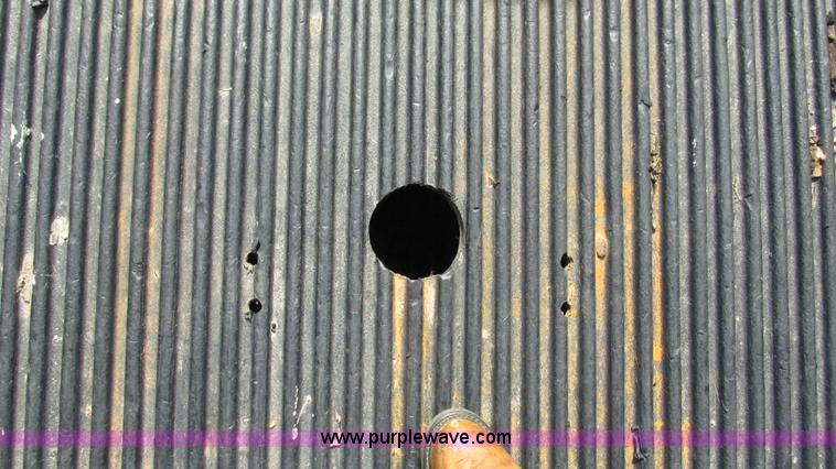 image for item I3199 2006 Ford F250 Super Duty pickup truck