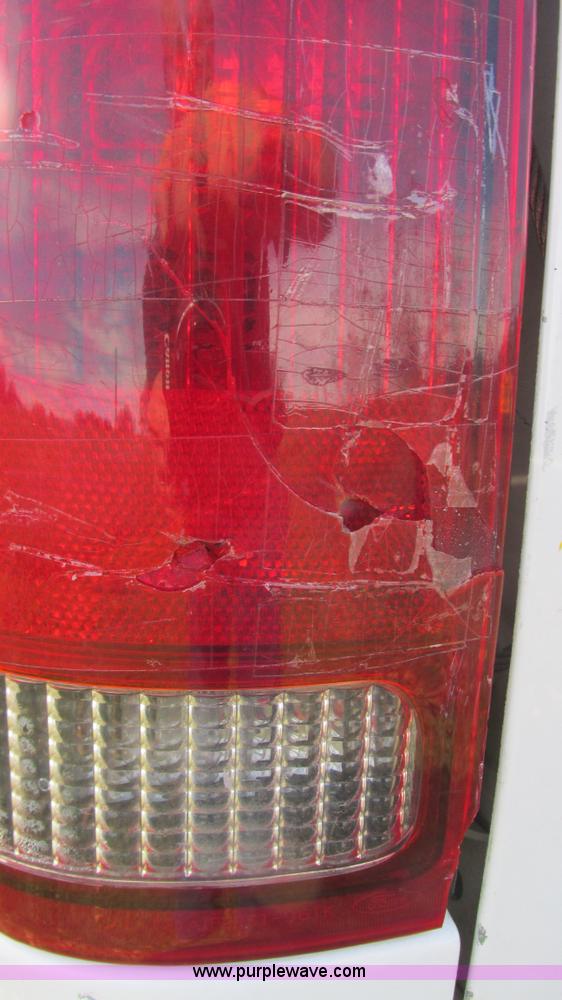 image for item I3199 2006 Ford F250 Super Duty pickup truck