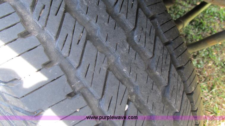 image for item I3199 2006 Ford F250 Super Duty pickup truck