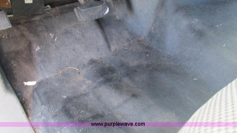 image for item I3199 2006 Ford F250 Super Duty pickup truck