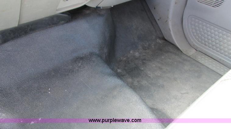 image for item I3199 2006 Ford F250 Super Duty pickup truck