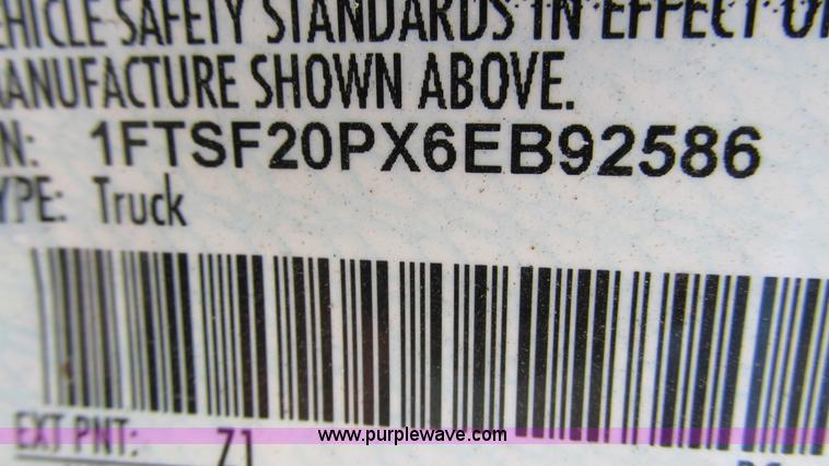 image for item I3199 2006 Ford F250 Super Duty pickup truck