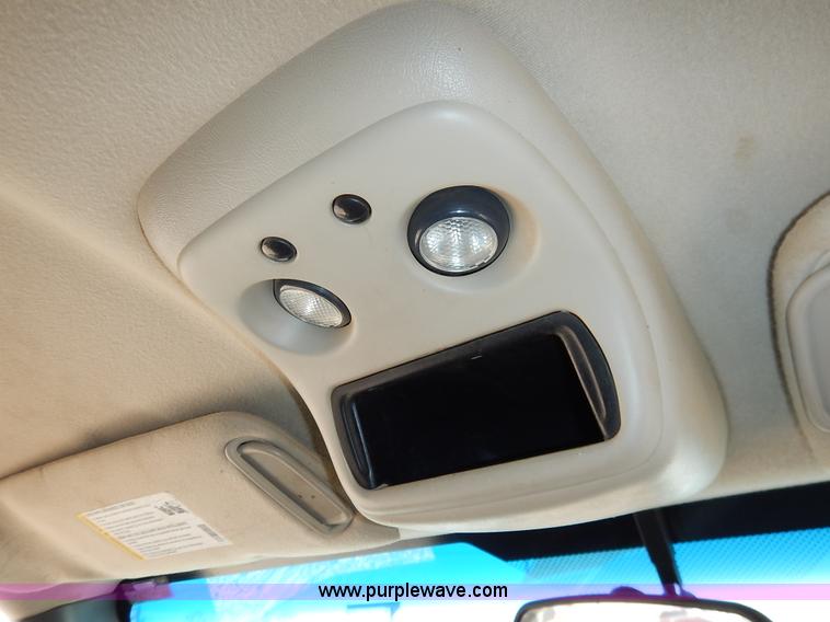 image for item I5012 2004 Chevrolet Silverado 1500 Ext. Cab pickup truck