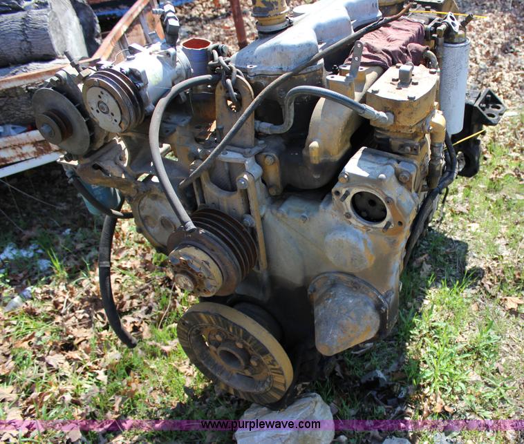 image for item J2259 1982 Peterbilt 382 semi truck