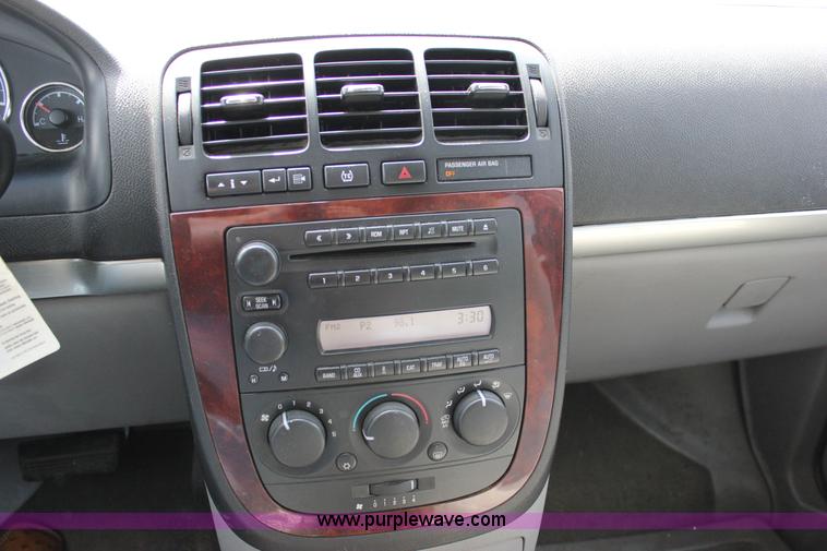 image for item J2271 2007 Chevrolet Uplander Cargo van