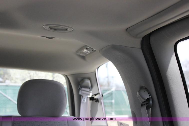 image for item J2271 2007 Chevrolet Uplander Cargo van