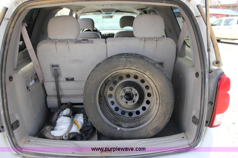 image for item J2271 2007 Chevrolet Uplander Cargo van