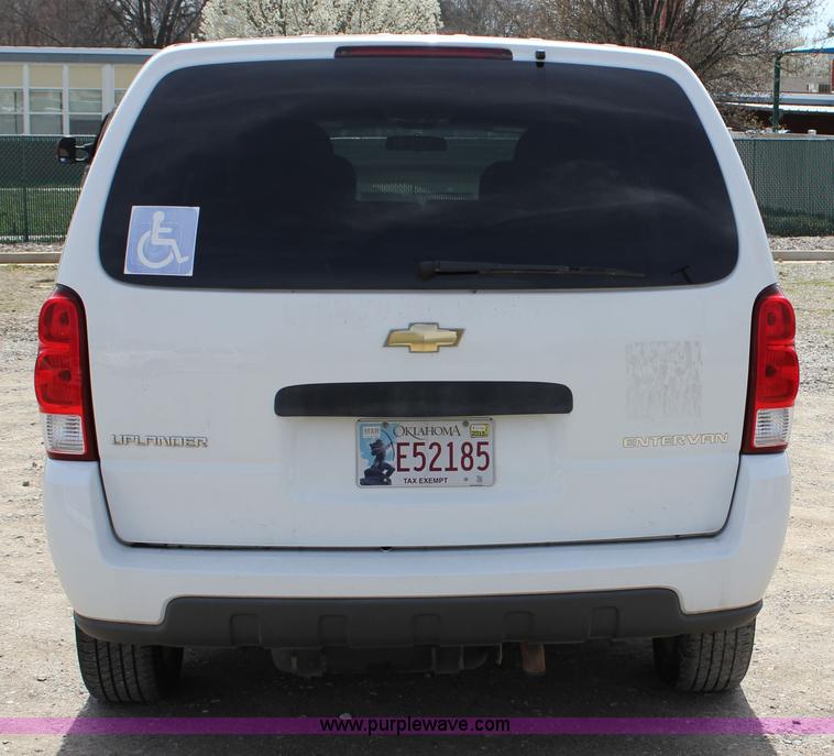 image for item J2272 2007 Chevrolet Uplander Cargo van