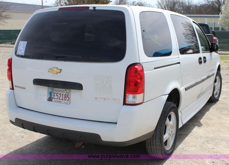 image for item J2272 2007 Chevrolet Uplander Cargo van