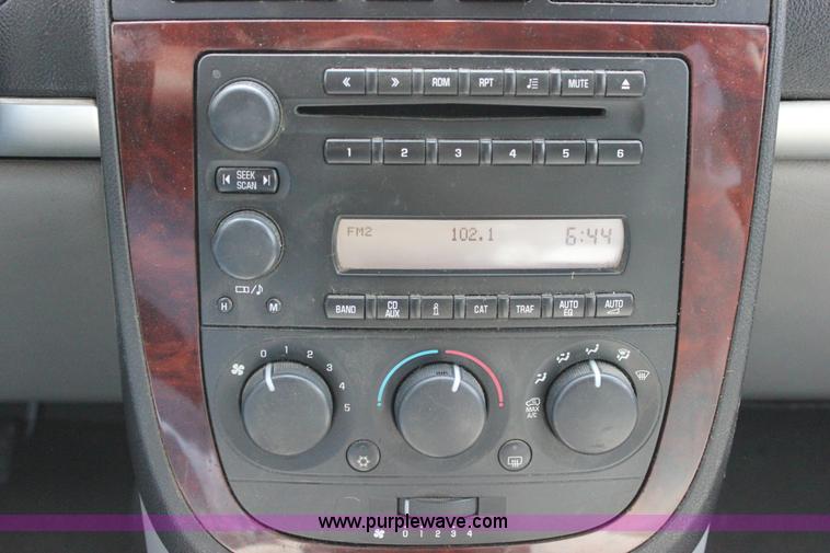 image for item J2272 2007 Chevrolet Uplander Cargo van