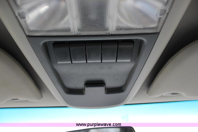 image for item J2272 2007 Chevrolet Uplander Cargo van