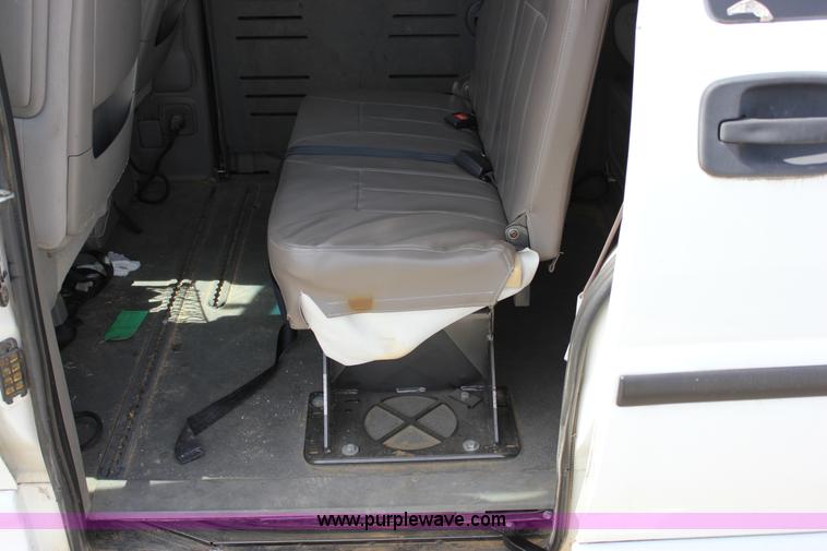 image for item J2272 2007 Chevrolet Uplander Cargo van