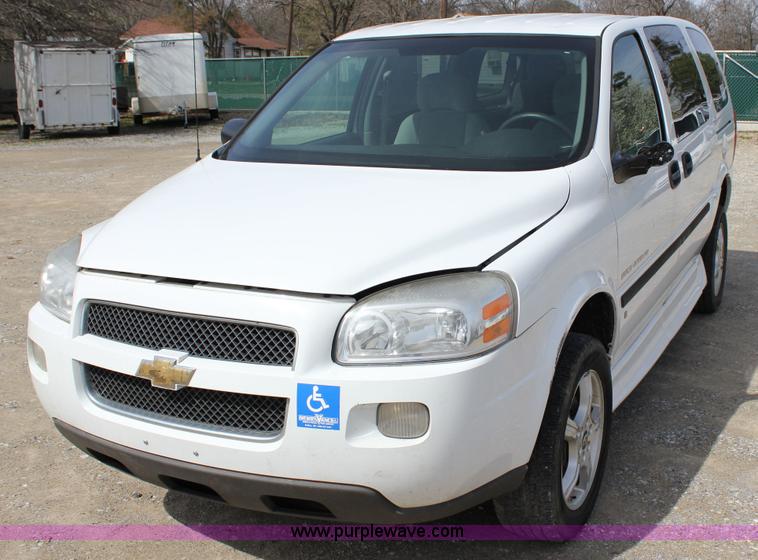 image for item J2273 2008 Chevrolet Uplander Cargo van