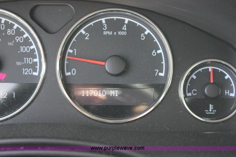 image for item J2273 2008 Chevrolet Uplander Cargo van