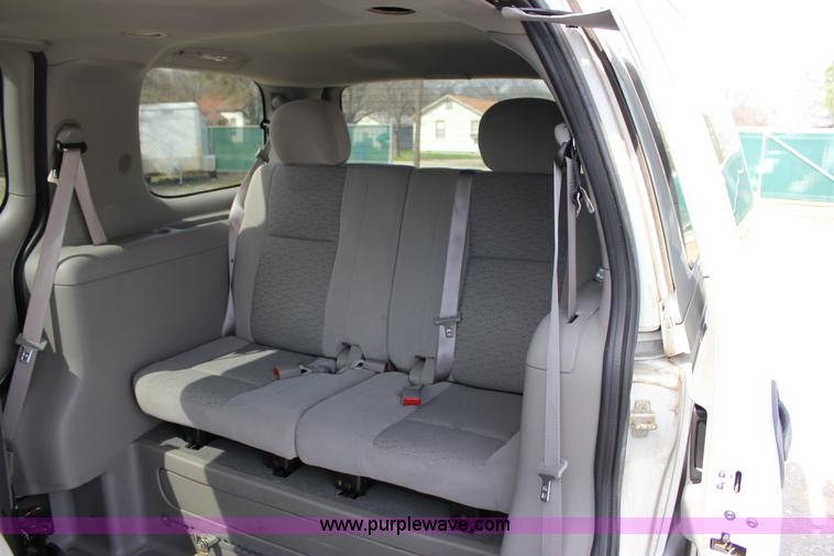 image for item J2273 2008 Chevrolet Uplander Cargo van