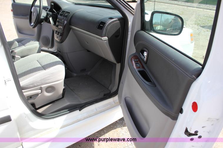 image for item J2273 2008 Chevrolet Uplander Cargo van