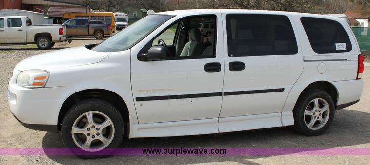 image for item J2274 2008 Chevrolet Uplander Cargo van