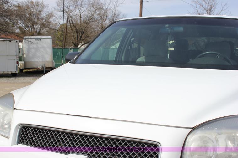 image for item J2274 2008 Chevrolet Uplander Cargo van