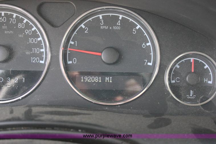 image for item J2274 2008 Chevrolet Uplander Cargo van