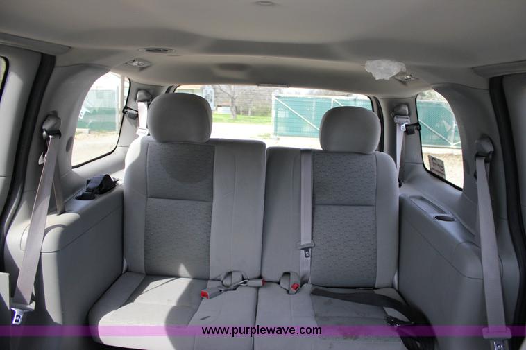 image for item J2274 2008 Chevrolet Uplander Cargo van