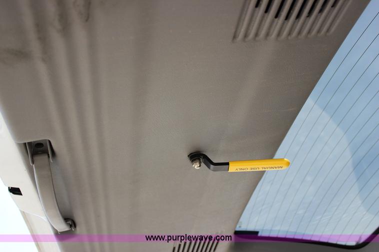 image for item J2274 2008 Chevrolet Uplander Cargo van