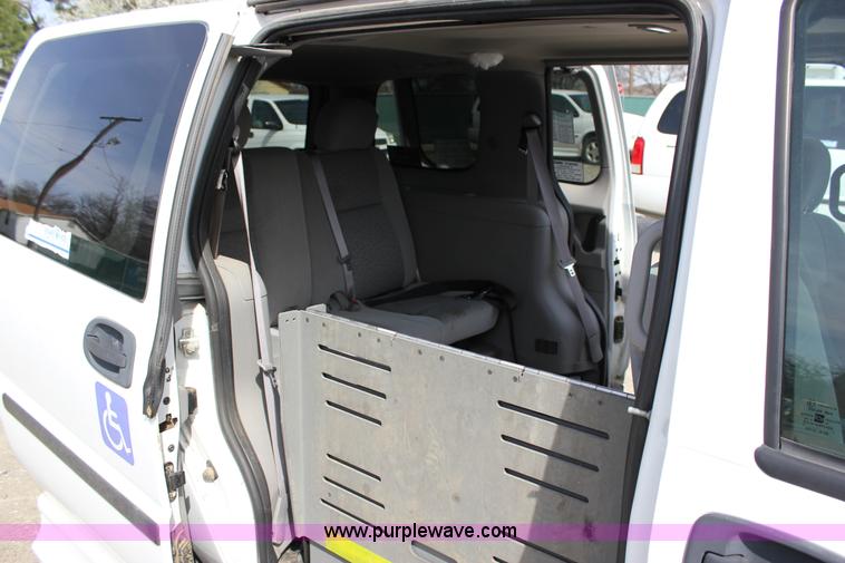 image for item J2274 2008 Chevrolet Uplander Cargo van