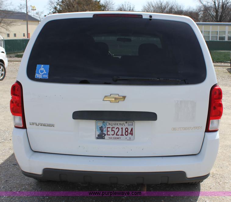 image for item J2275 2007 Chevrolet Uplander Cargo van