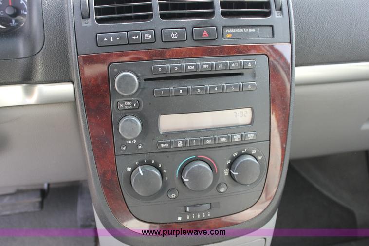 image for item J2275 2007 Chevrolet Uplander Cargo van