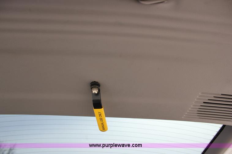 image for item J2275 2007 Chevrolet Uplander Cargo van