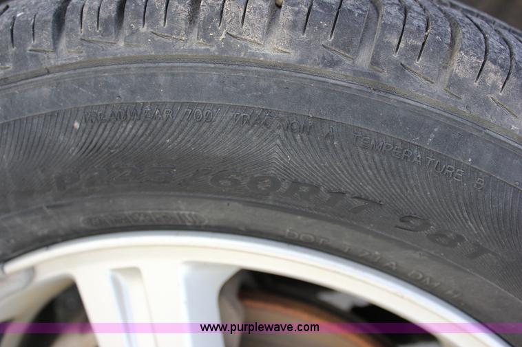 image for item J2275 2007 Chevrolet Uplander Cargo van