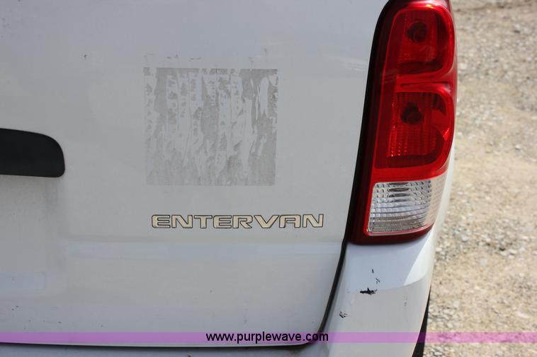 image for item J2276 2007 Chevrolet Uplander Cargo van