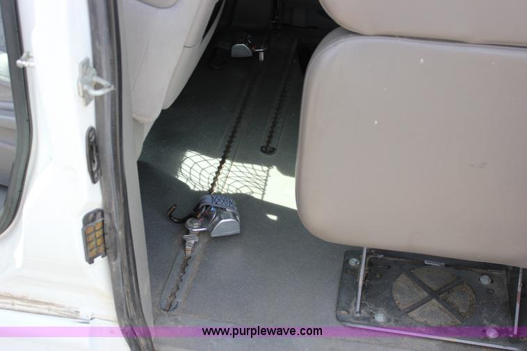 image for item J2276 2007 Chevrolet Uplander Cargo van