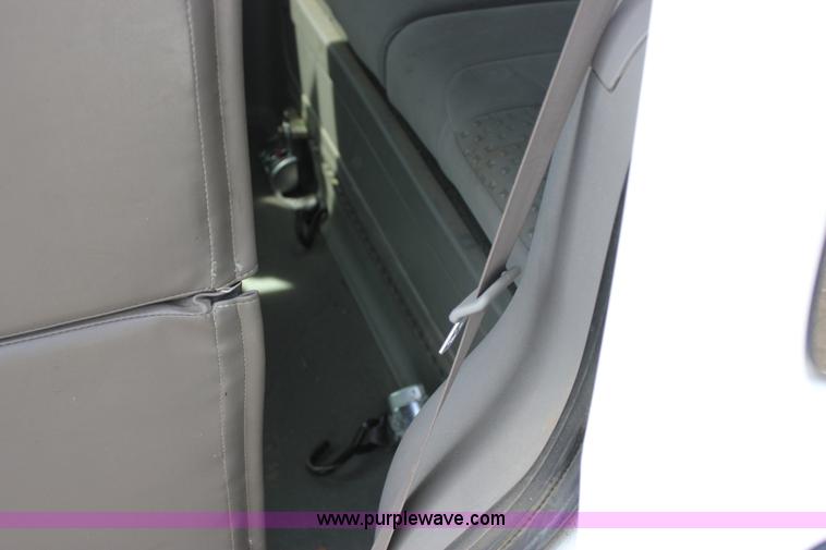 image for item J2276 2007 Chevrolet Uplander Cargo van