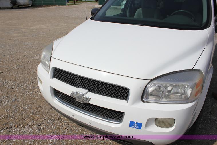 image for item J2276 2007 Chevrolet Uplander Cargo van