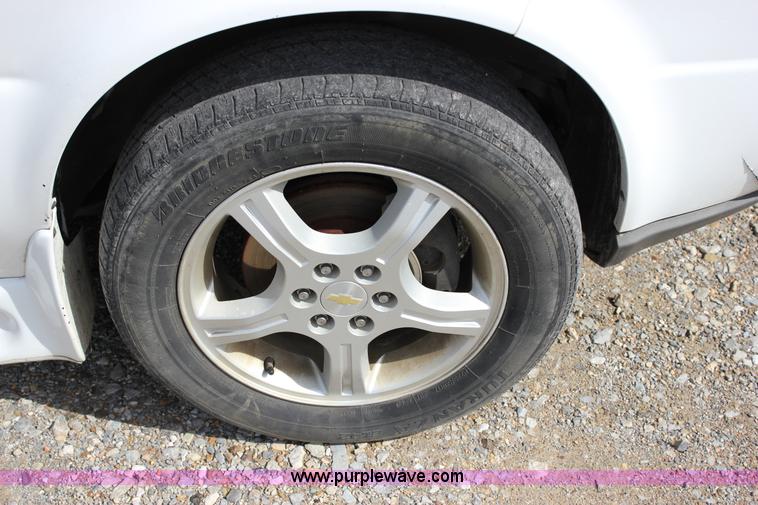 image for item J2276 2007 Chevrolet Uplander Cargo van