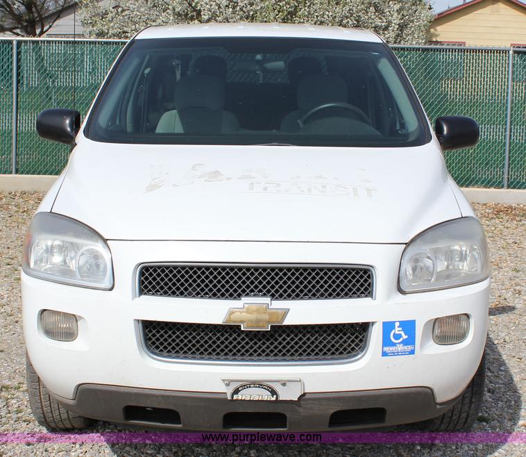 image for item J2277 2008 Chevrolet Uplander Cargo van