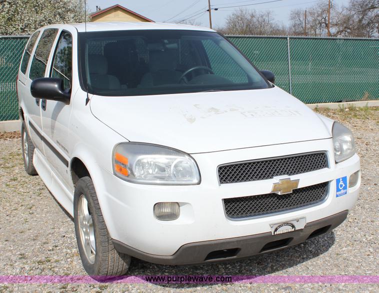 image for item J2277 2008 Chevrolet Uplander Cargo van