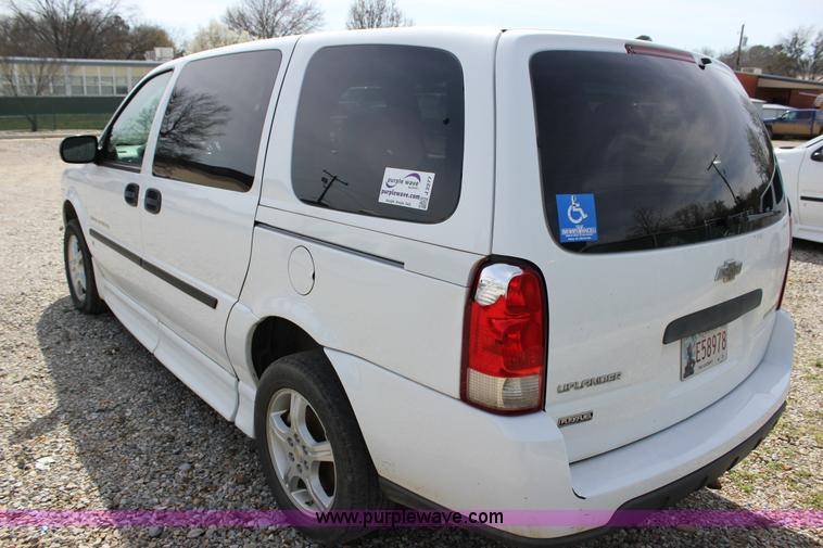 image for item J2277 2008 Chevrolet Uplander Cargo van