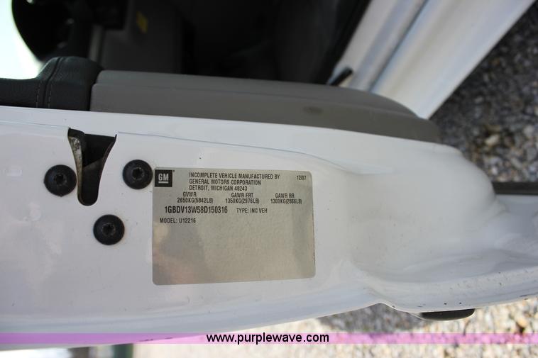 image for item J2277 2008 Chevrolet Uplander Cargo van