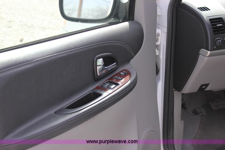 image for item J2277 2008 Chevrolet Uplander Cargo van