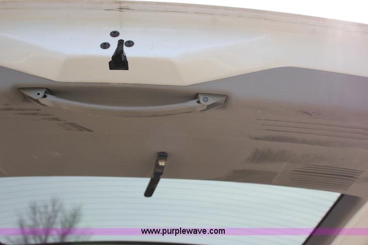 image for item J2277 2008 Chevrolet Uplander Cargo van