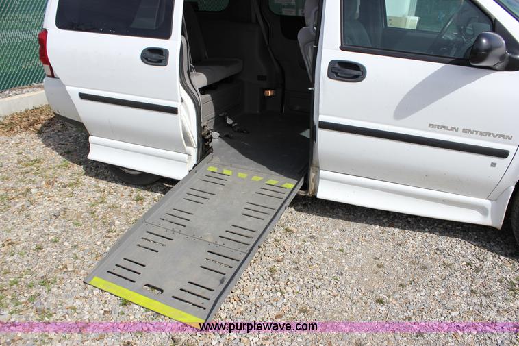 image for item J2277 2008 Chevrolet Uplander Cargo van