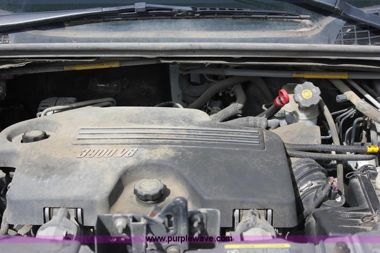 image for item J2277 2008 Chevrolet Uplander Cargo van