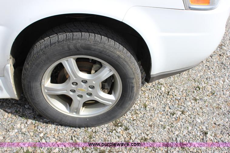 image for item J2277 2008 Chevrolet Uplander Cargo van