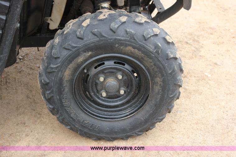 image for item J2279 2012 Yamaha Rhino 700FI utility vehicle