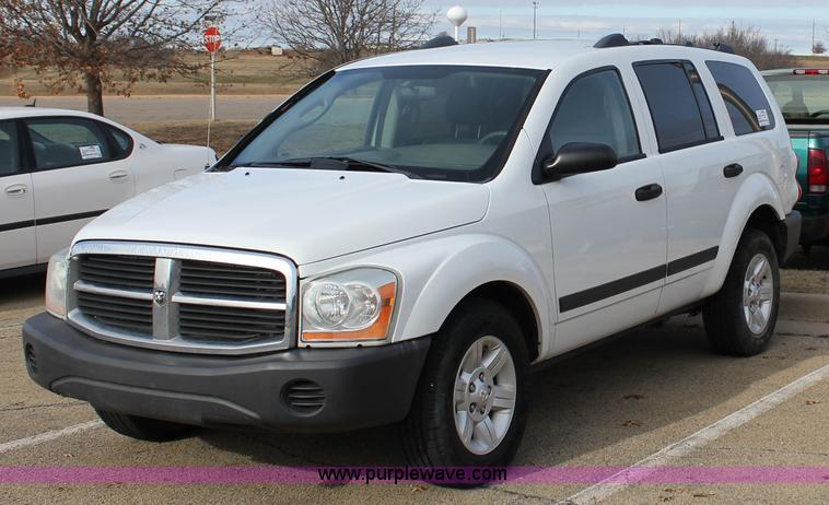 image for item J2329 2005 Dodge Durango ST SUV
