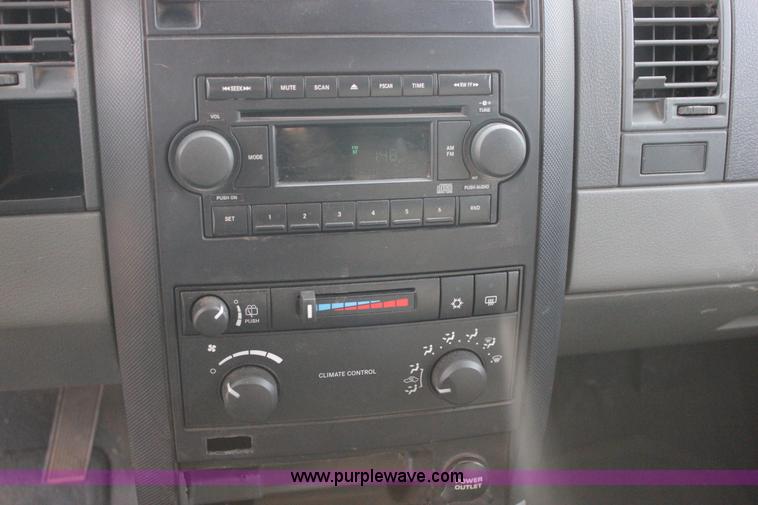 image for item J2329 2005 Dodge Durango ST SUV